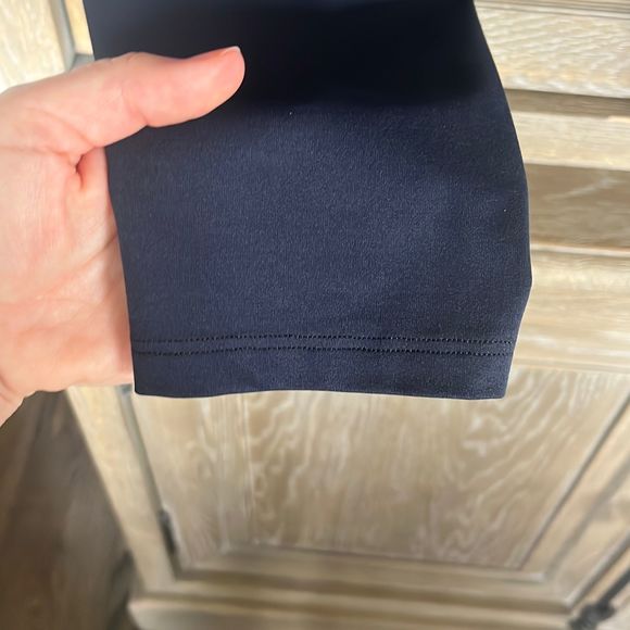 SPANX Look At Me Now Seamless
Compression High Waisted Leggings Navy
Blue 1X - Picture 7 of 9